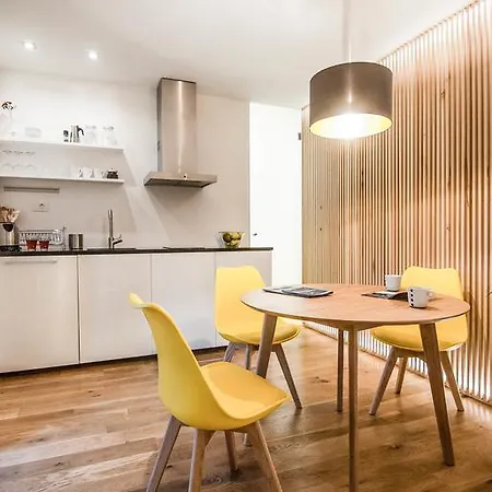 Garden House Daire