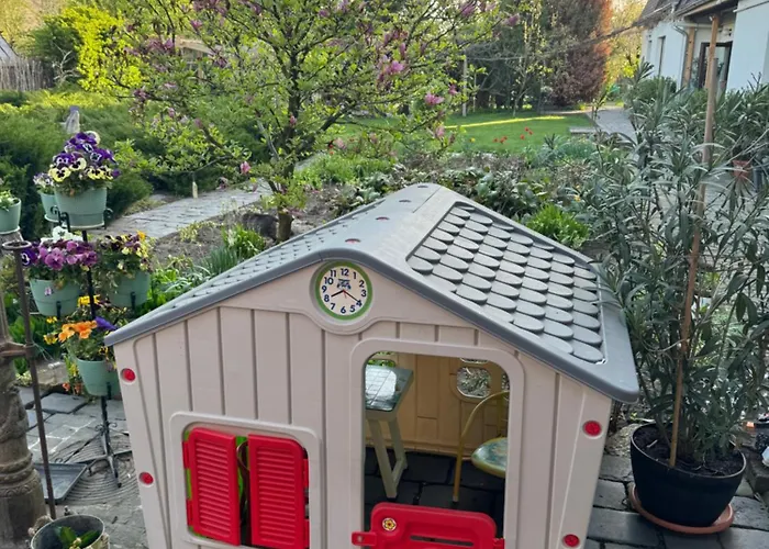 Garden House Apartman *